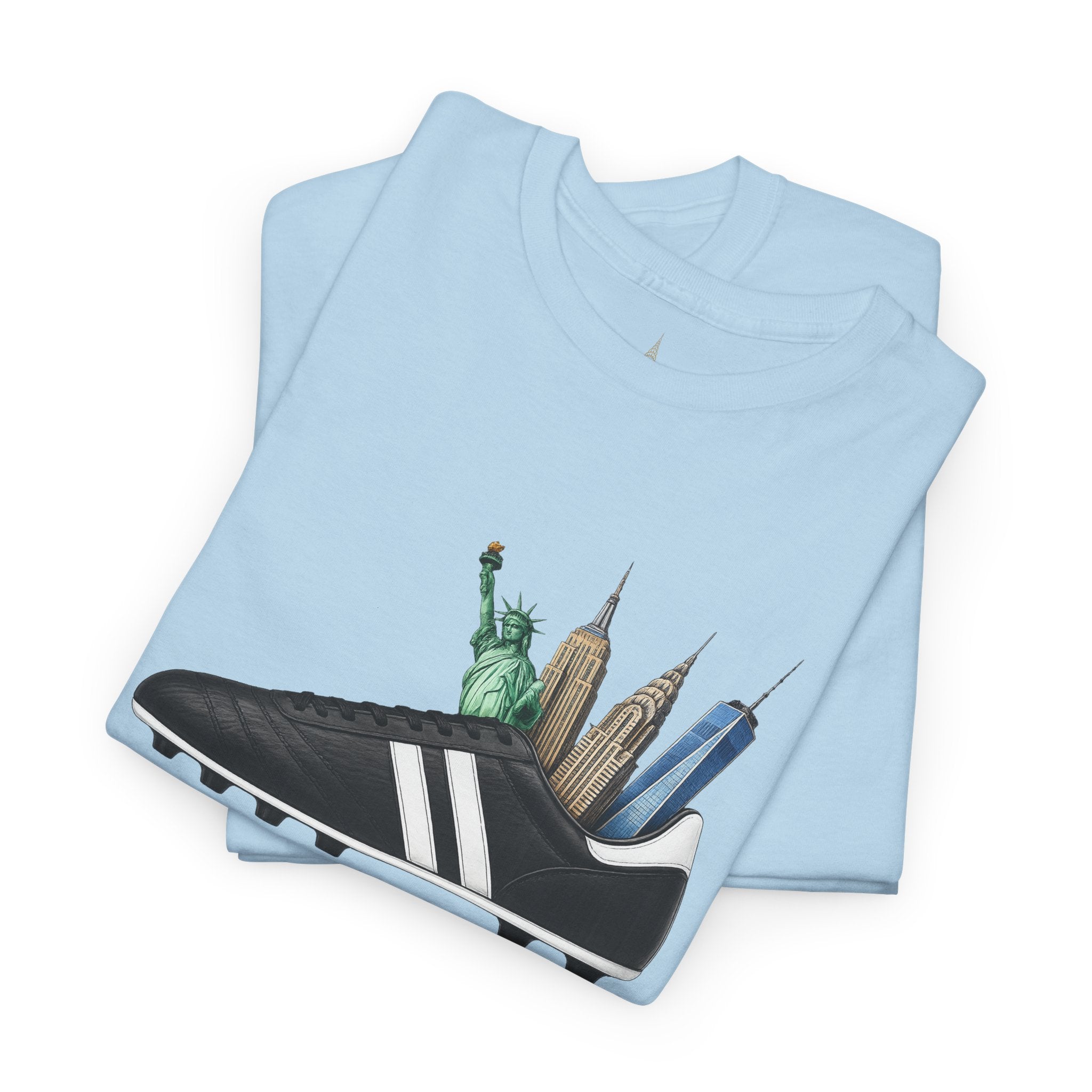 El fútbol pertenece a NY T-Shirt | Soccer in New York Tee