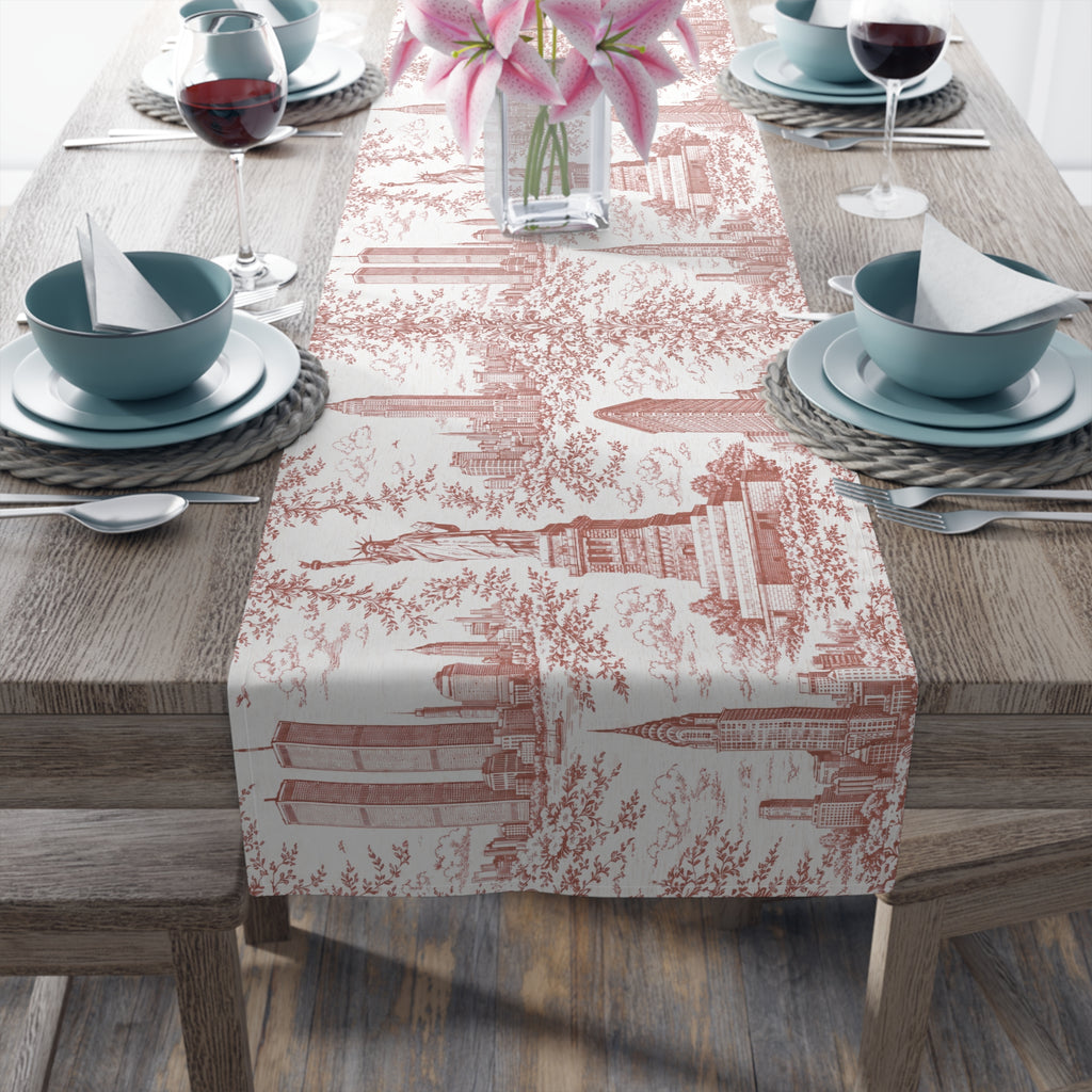 Chemin de table Red Toile de Jouy New York City Cityscape — Décor de table Paysage urbain de New York Chinoiserie