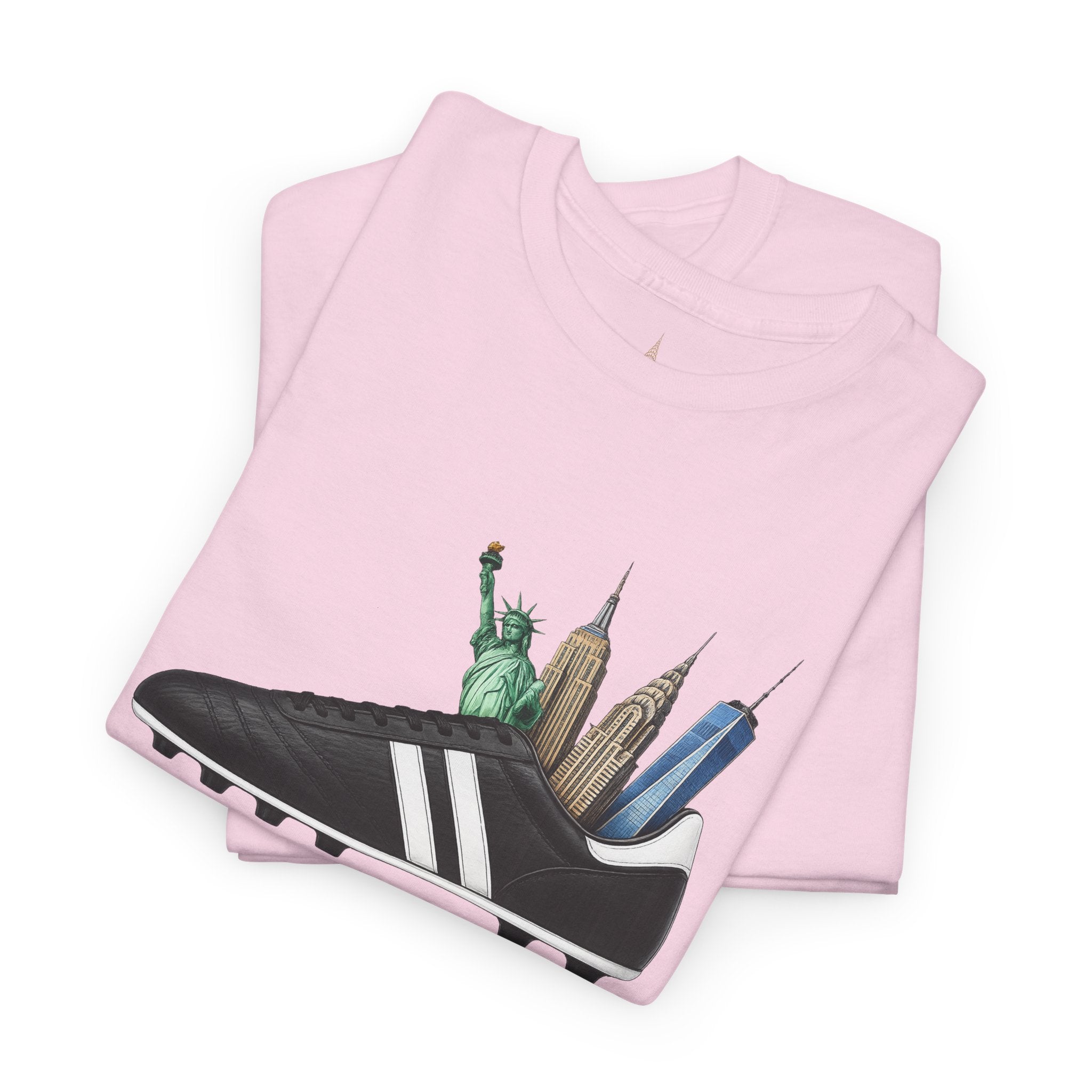 El fútbol pertenece a NY T-Shirt | Soccer in New York Tee