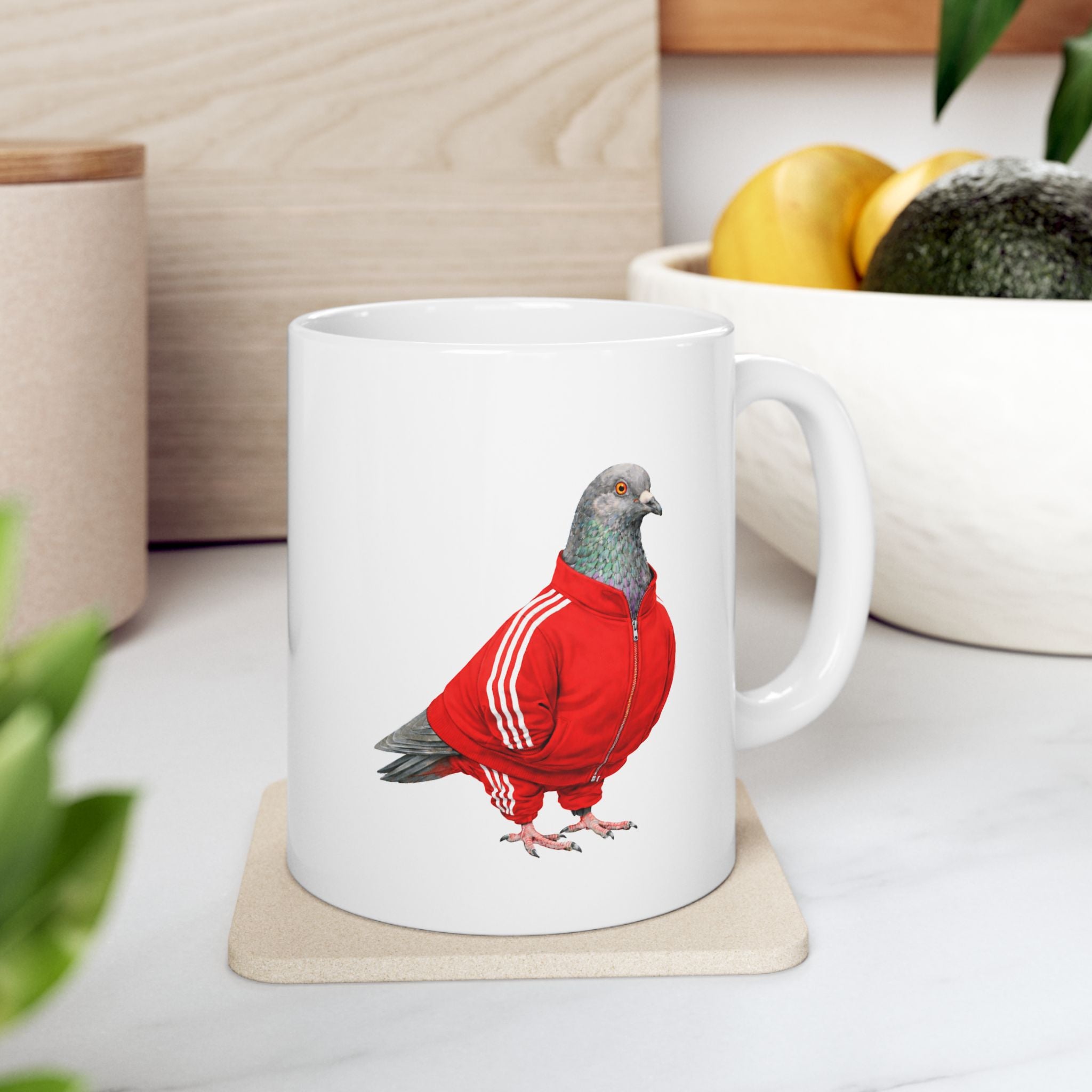 Taza personalizable con paloma de Brighton Beach NYC | Taza de café de cerámica para amantes de las aves con chándal de Nueva York Brooklyn