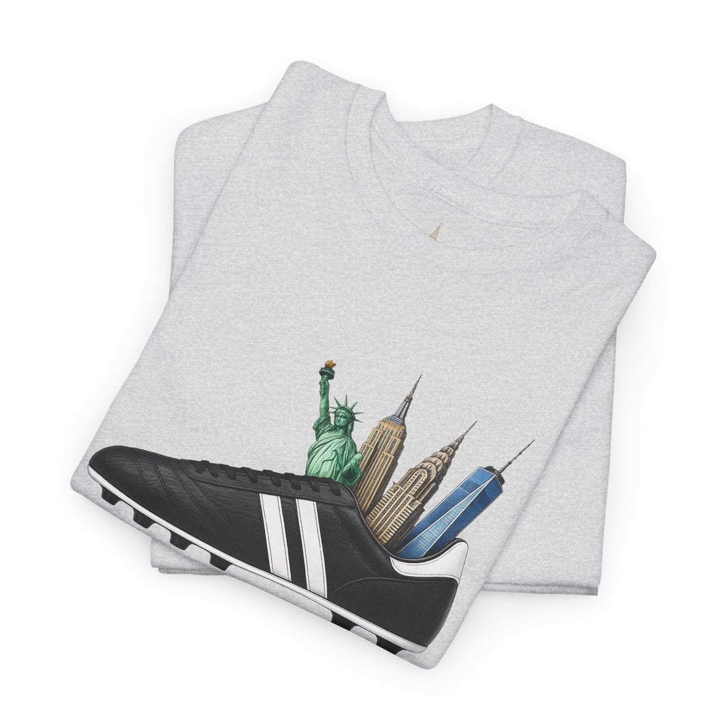 El fútbol pertenece a NY T-Shirt | Soccer in New York Tee