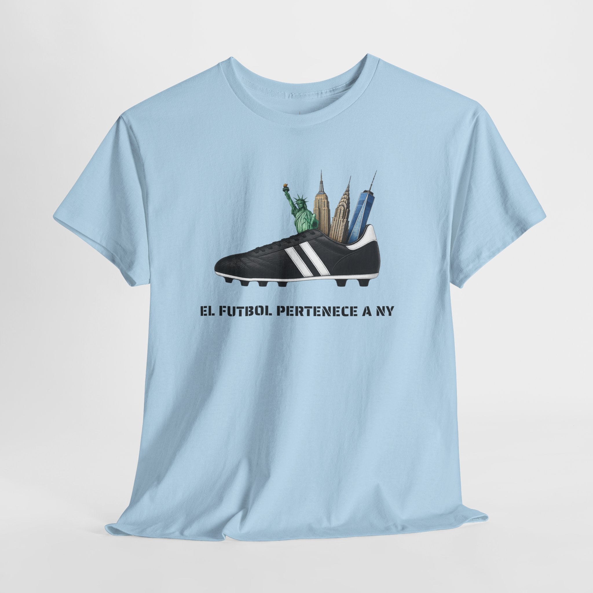 El fútbol pertenece a NY T-Shirt | Soccer in New York Tee