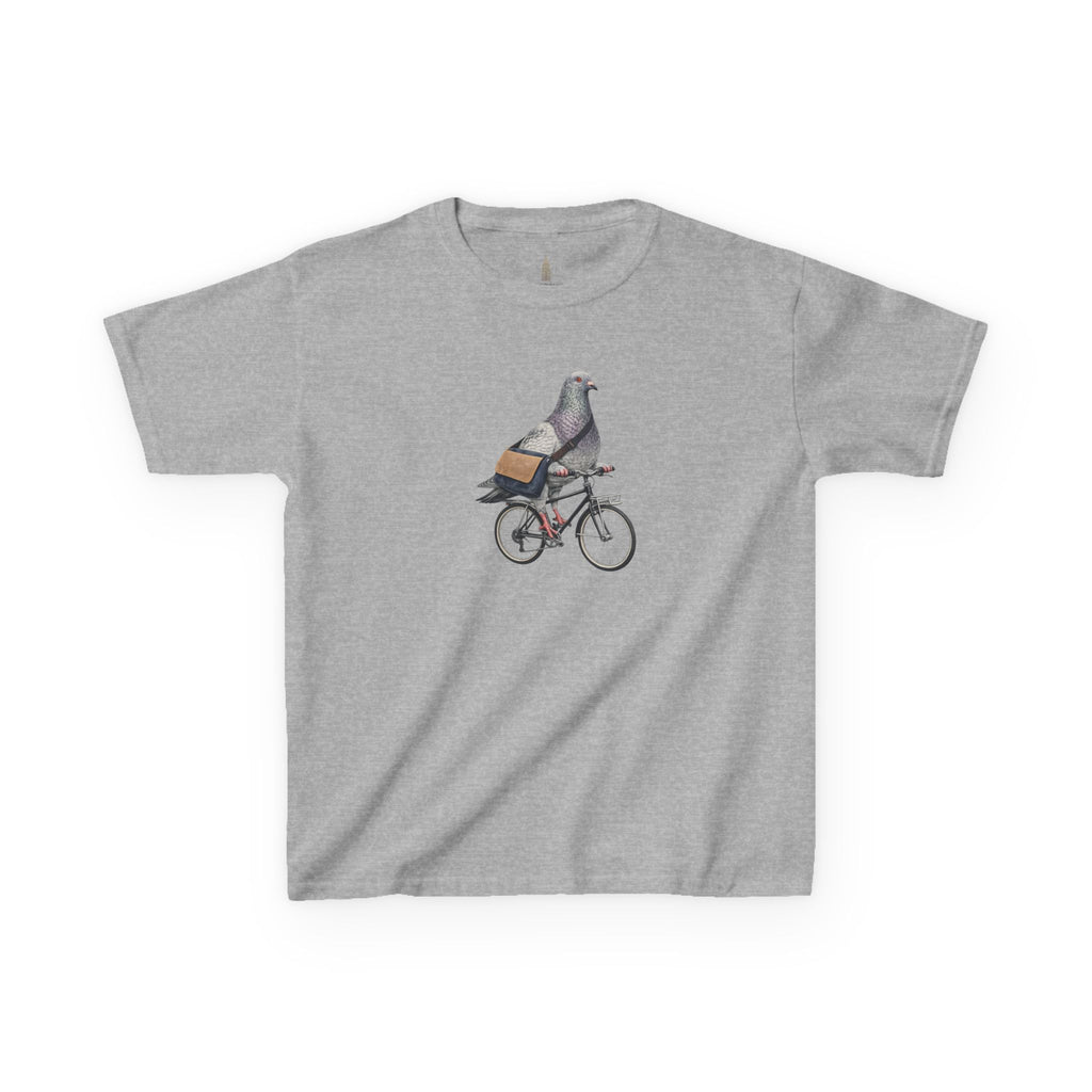 Camiseta personalizable para niños "Pigeon Bike Rider" en Midtown NYC — Bonita camiseta de ciclista con pájaro para niños