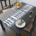 Camino de mesa con azulejos azules y amarillos de peces estilo East Hampton — Decoración de cocina de sardina azul, acento costero para comedor