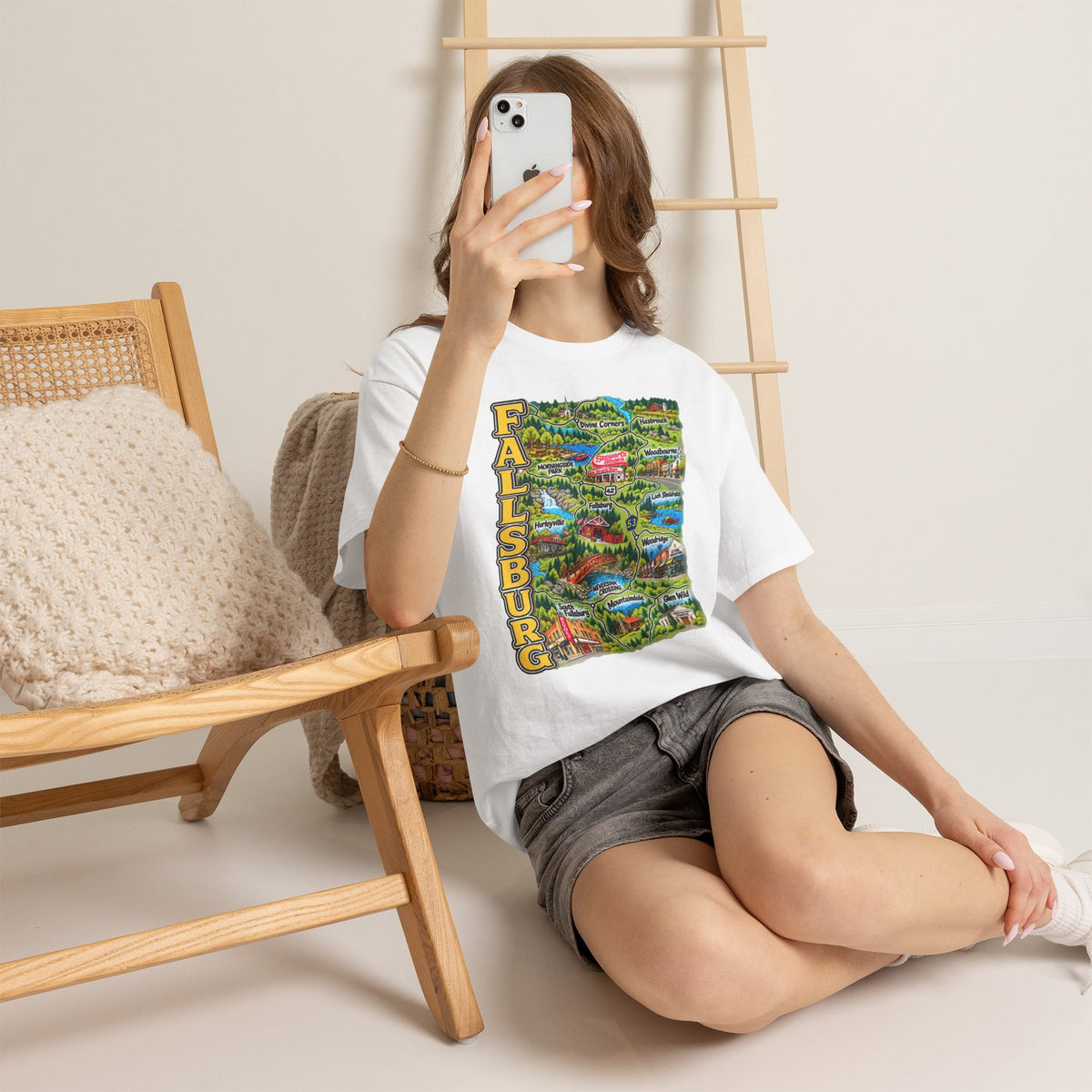 Fallsburg, NY Map T-Shirt  Catskills Upstate New York Tee
