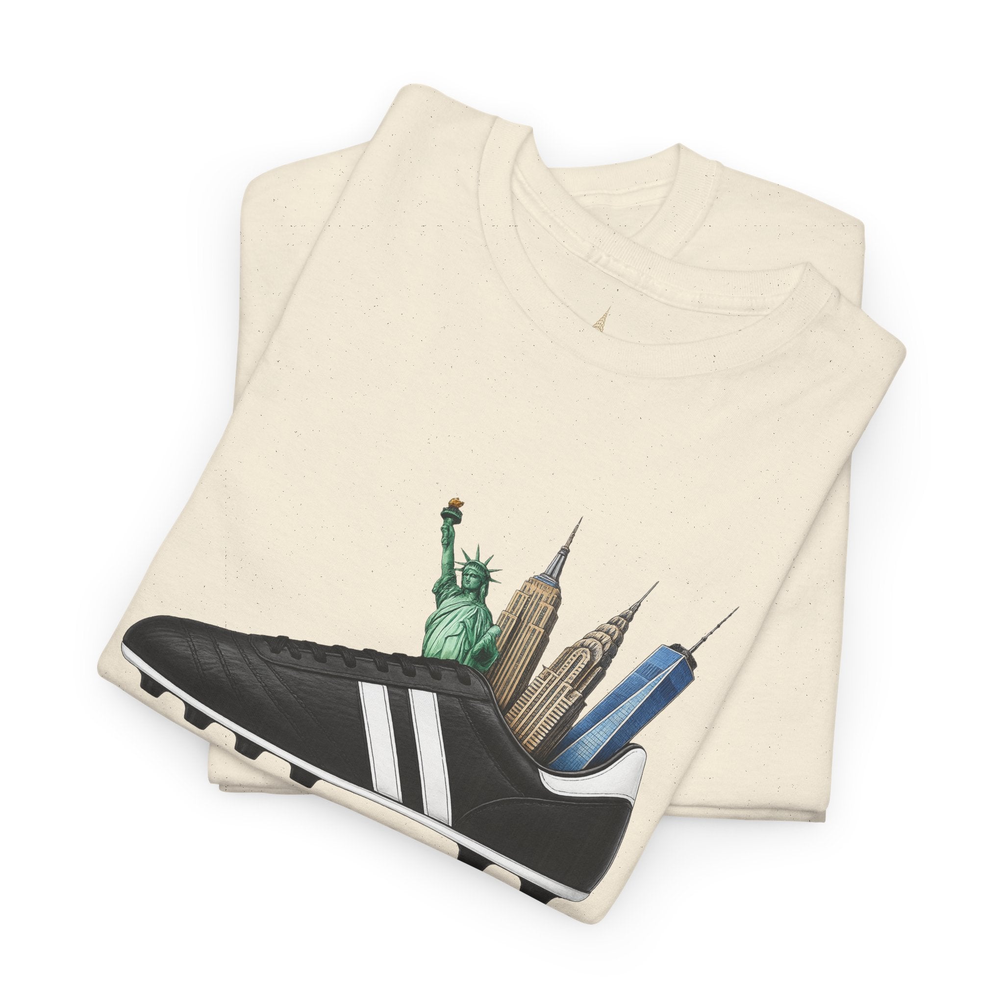 El fútbol pertenece a NY T-Shirt | Soccer in New York Tee