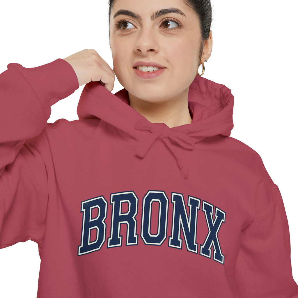 Sudadera con Capucha Bronx — Suéter con Capucha Teñido en Prenda