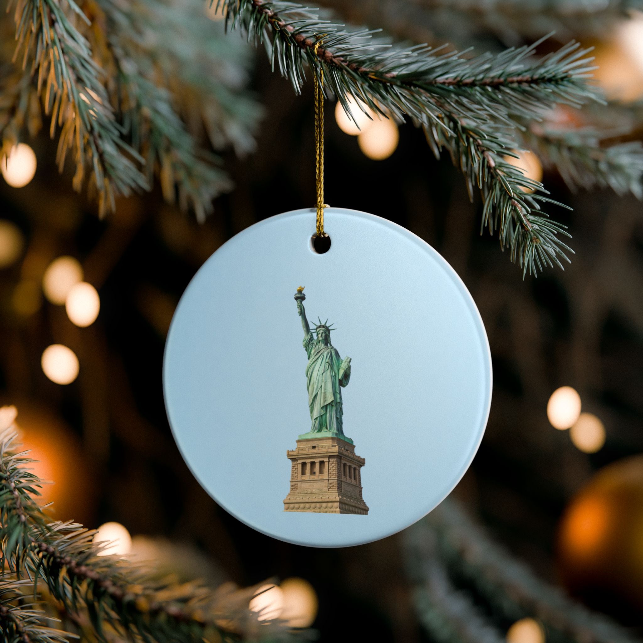 Statue of Liberty Ceramic Christmas Tree Ornament — NYC Skyline Holiday Decoration